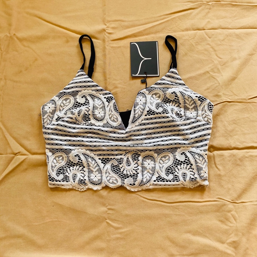 Sexy and Luxury Black And White Top